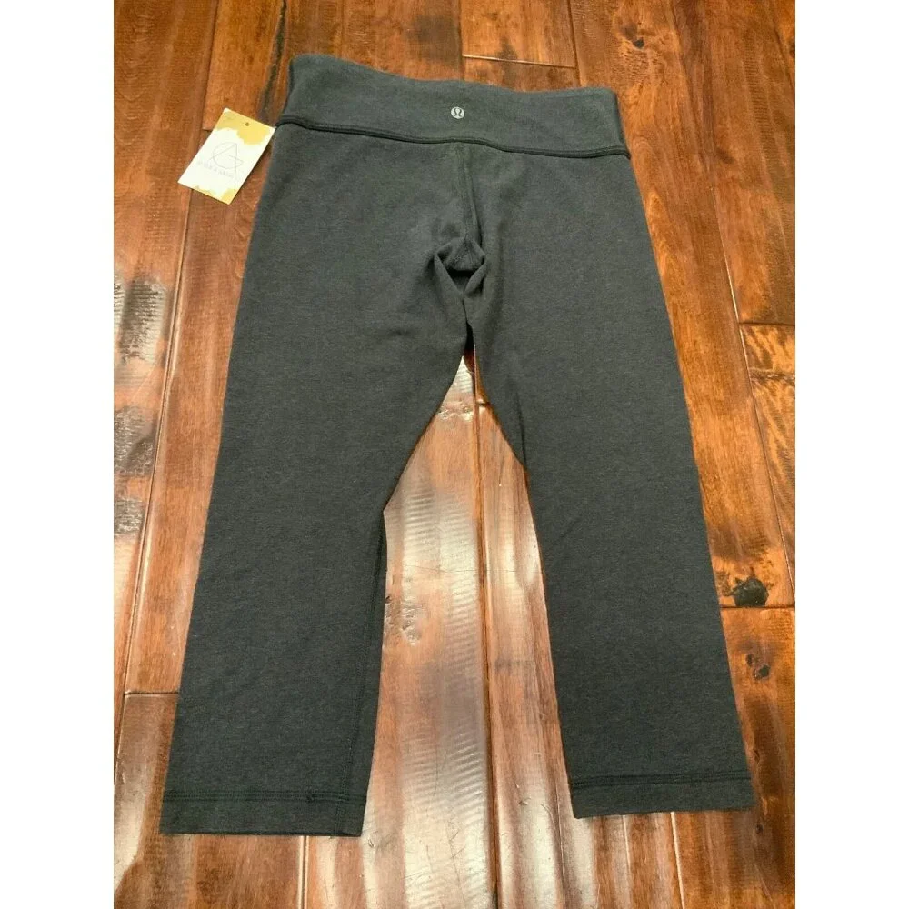 Lululemon Gray Capri Pants With Key Pocket, Size 4